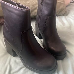 Black platform leather boots